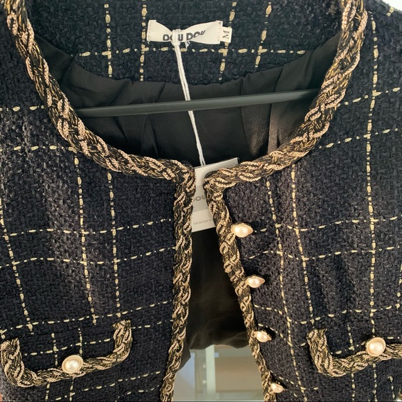 ❌SOLD❌ BNWT French cropped blazer - Size 8-10 - Picture 6 of 9